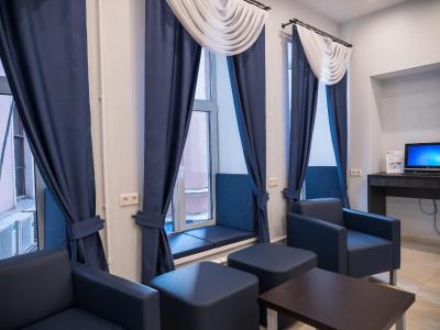 نوسکی برگ 122