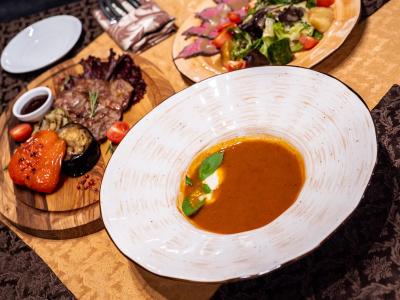 نوسکی برگ 122