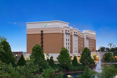 امباسی سویتز چاتانوگا