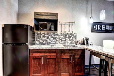 هم این اند سویتز