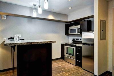 هم این اند سویتز