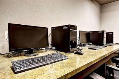 هم این اند سویتز