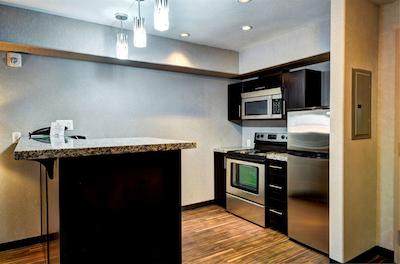 هم این اند سویتز