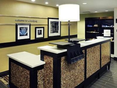 هامپتون این بای هیلتون وینیپگ آیرپرت