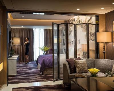 فور اسیسُنز شنزهن