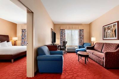 هیلتون گاردن این ان اربر