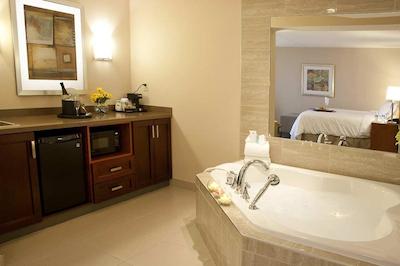 هامپتون این بای هیلتون ترنتو/برامپتون