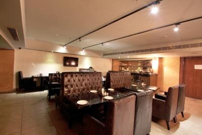 بست وسترن اشکا