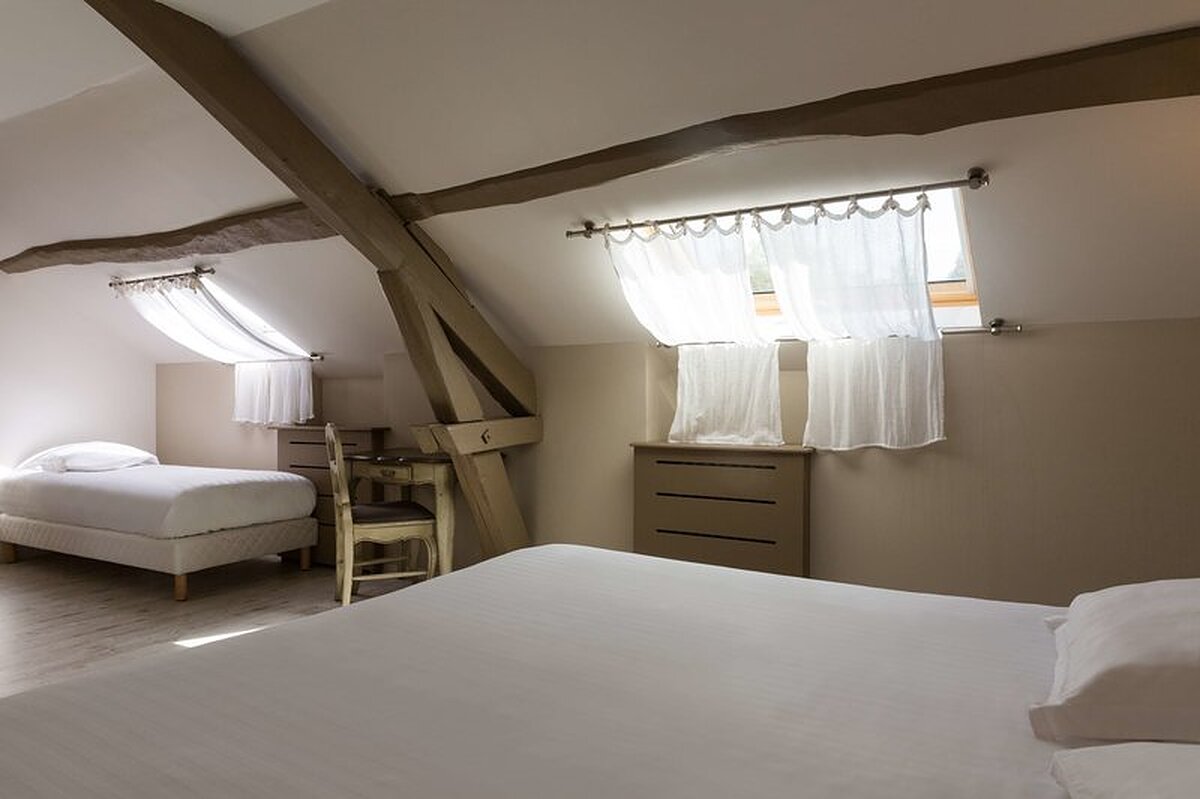 L’Hotel des Poemes de Chartres
