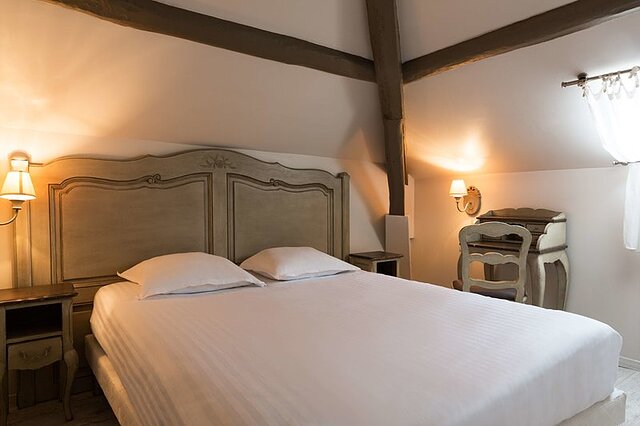 L’Hotel des Poemes de Chartres