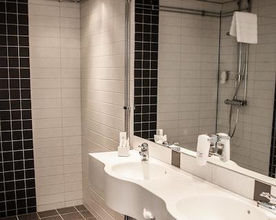 فیرست هتل ریور ک