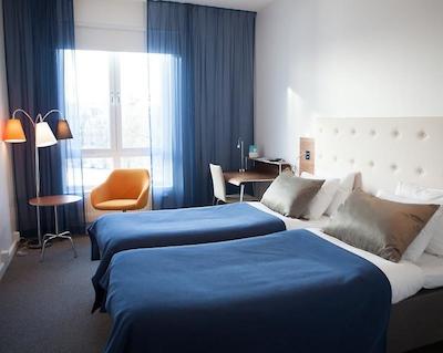 فیرست هتل ریور ک