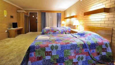 توموت والی متل