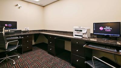 بست وسترن پلاس پیس ریور هتل اند سویتز