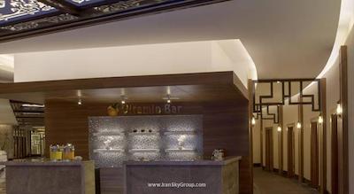 دلفین ایمپریال لارا