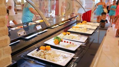 دلفین ایمپریال لارا