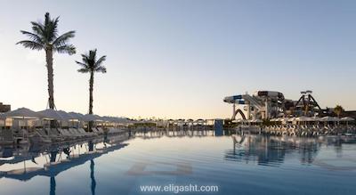 دلفین ایمپریال لارا