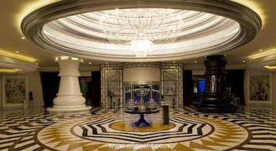 دلفین ایمپریال لارا