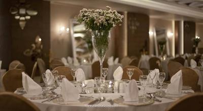 دلفین ایمپریال لارا