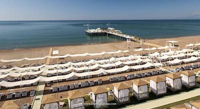 دلفین ایمپریال لارا