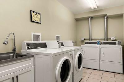 دز این اند سویتز ویتکورت