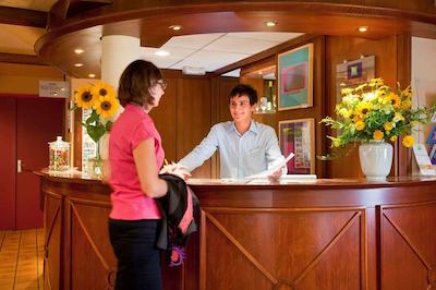 ایبیز استیلز کلمار سنتر