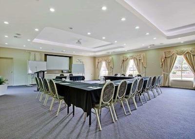 کمفرت این بوشمانز