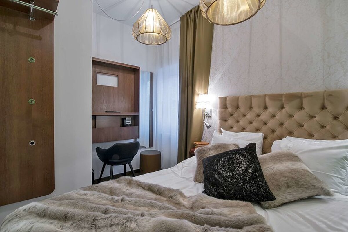 Best Western The Public Hotel