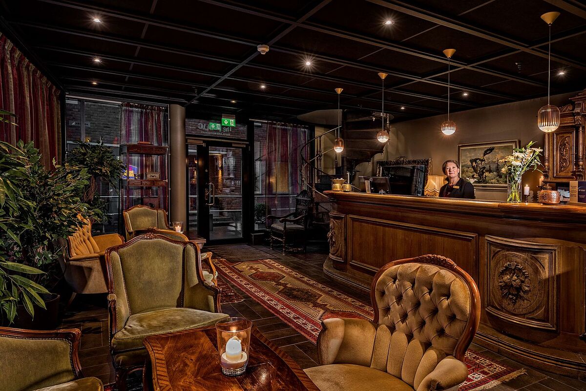 Best Western The Public Hotel
