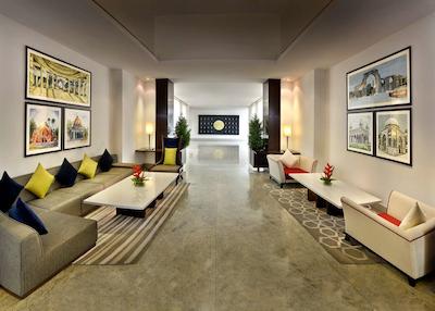 فور پوینتز بای شراتون نیو دهلی ایرپورت هایوی