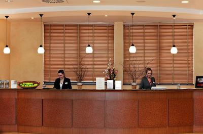 اینترسیتیهتل برمن