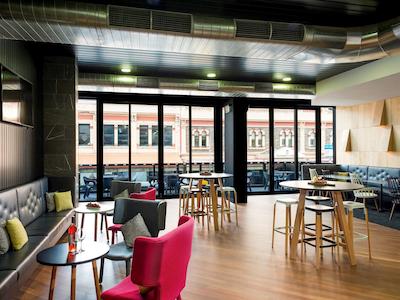 ایبیز ادلید