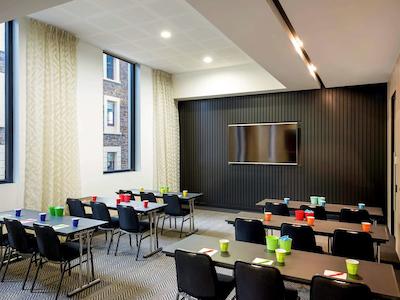 ایبیز ادلید