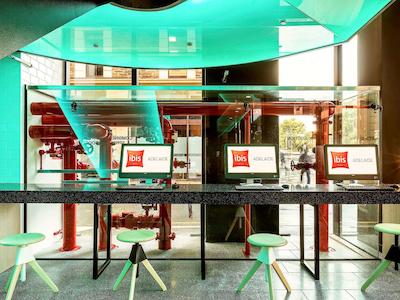 ایبیز ادلید