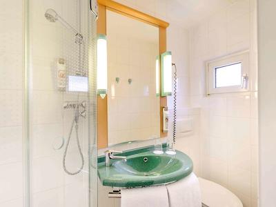 ایبیز ااچن هاوپتباهنهف