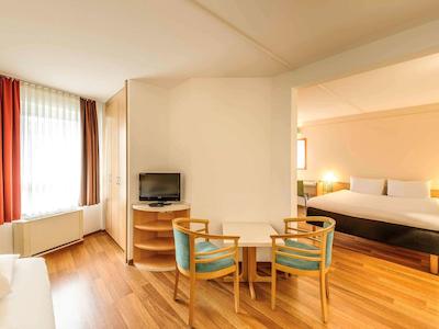 ایبیز ااچن هاوپتباهنهف