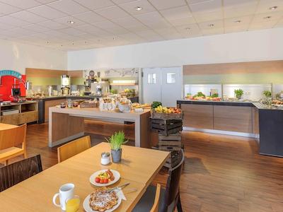 ایبیز ااچن هاوپتباهنهف