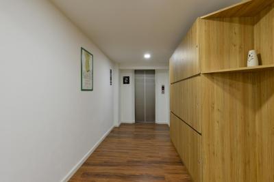 آیچک این سوخومویت 19