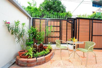 اراویندا لیوینگ هوم