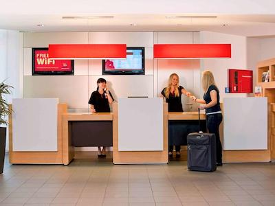 ایبیز بن هتل