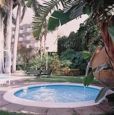 ب لیو ادولتز اُنلی تنریف