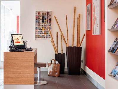 ایبیز دویسبورگ هاوپتباهنهف هتل