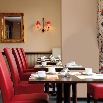 سُرات هتل براندنبورگ