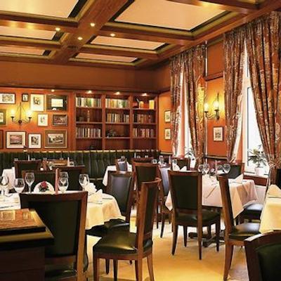 سُرات هتل براندنبورگ