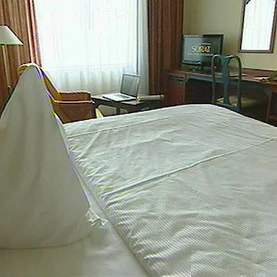 سُرات هتل براندنبورگ