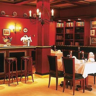 سُرات هتل براندنبورگ