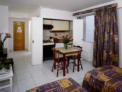 اپارتامنتز پارک پلازا