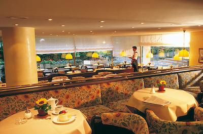 آلدف هتل ام سهلسگارتن