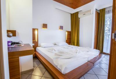 ویلا سُناتا اپارت هتل