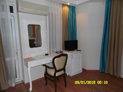 ناسا فلرا هتل